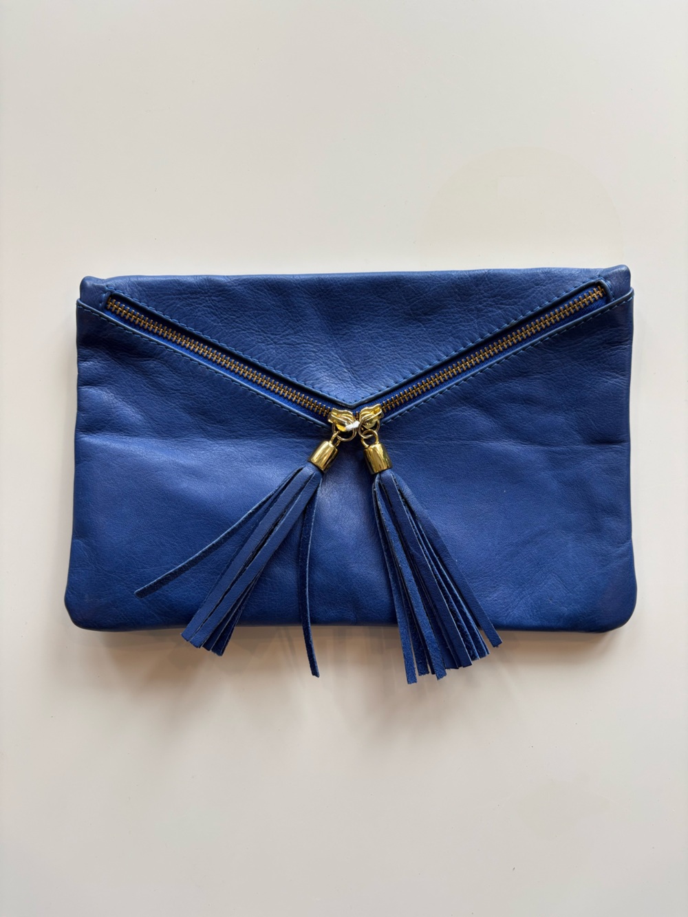 Laura di Maggio Blue Leather Tassel Zip Clutch